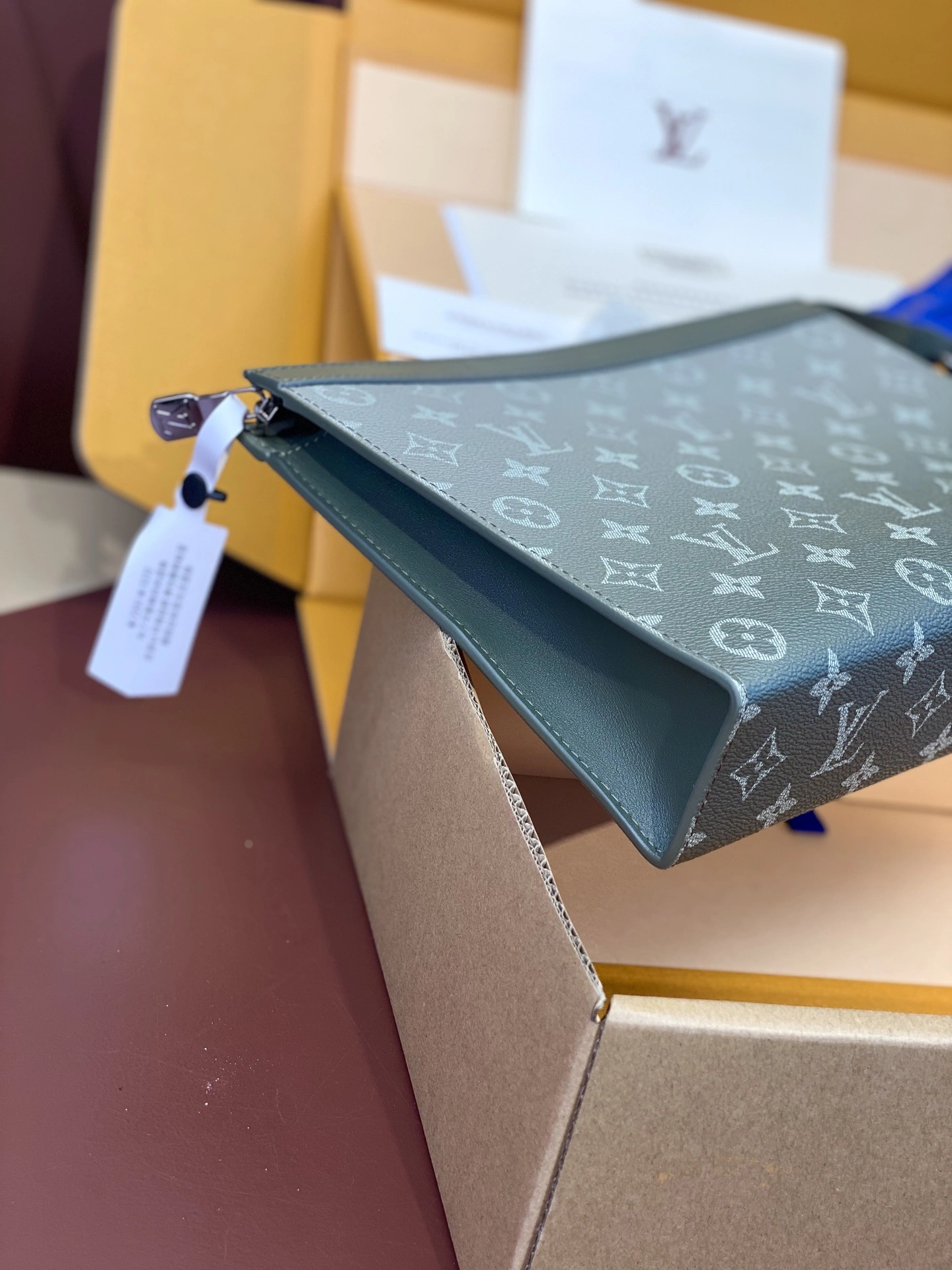 Trendy Louis Vuitton Clutch Bags 56352