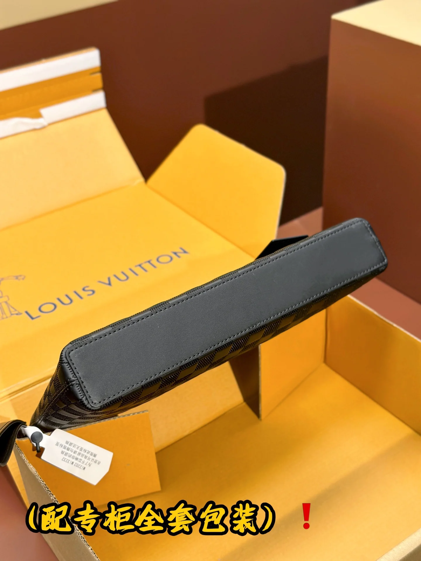 EyeCatching Louis Vuitton Clutch Bags 56310