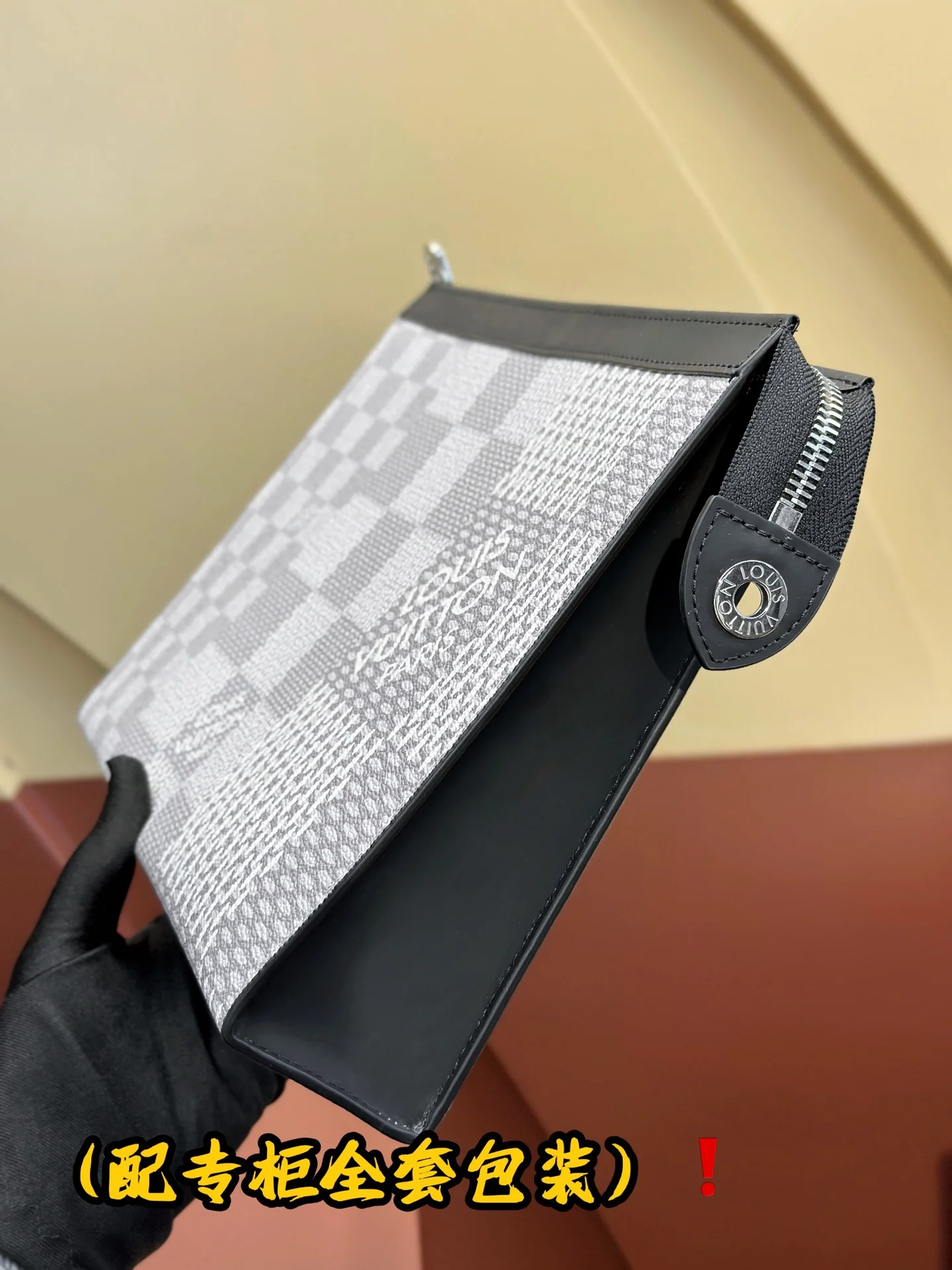 Louis Vuitton Clutch Bags WrinkleFree 56324