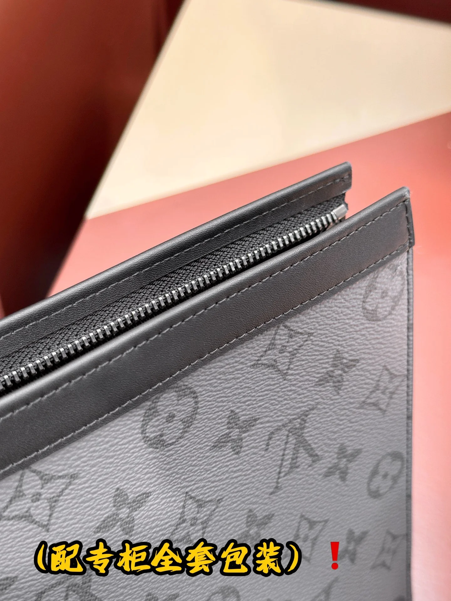 Louis Vuitton Clutch Bags TravelReady 56290