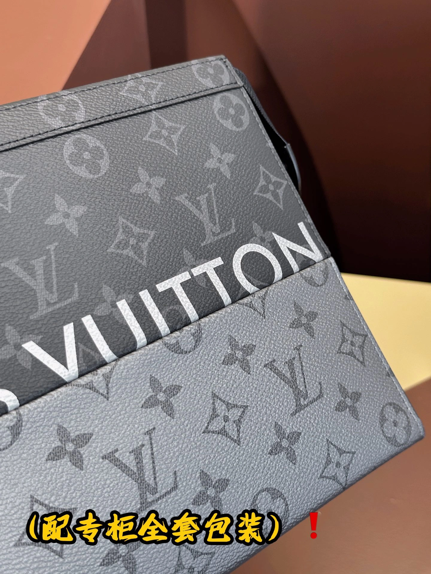 Timeless Louis Vuitton Clutch Bags 56319