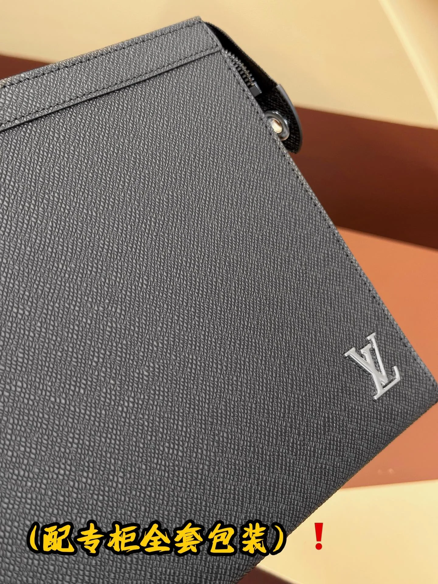 Louis Vuitton Clutch Bags Sporty 56283