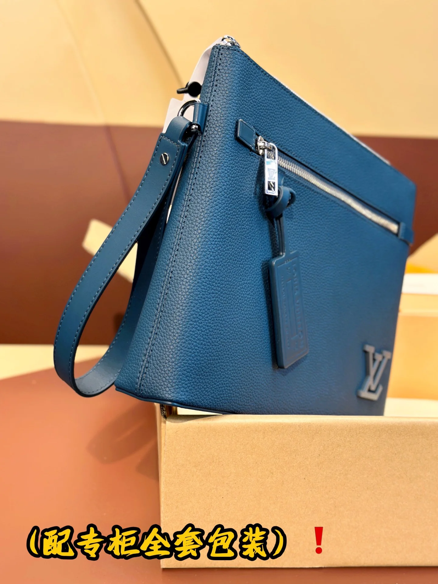 Louis Vuitton Clutch Bags EasyCare 56260