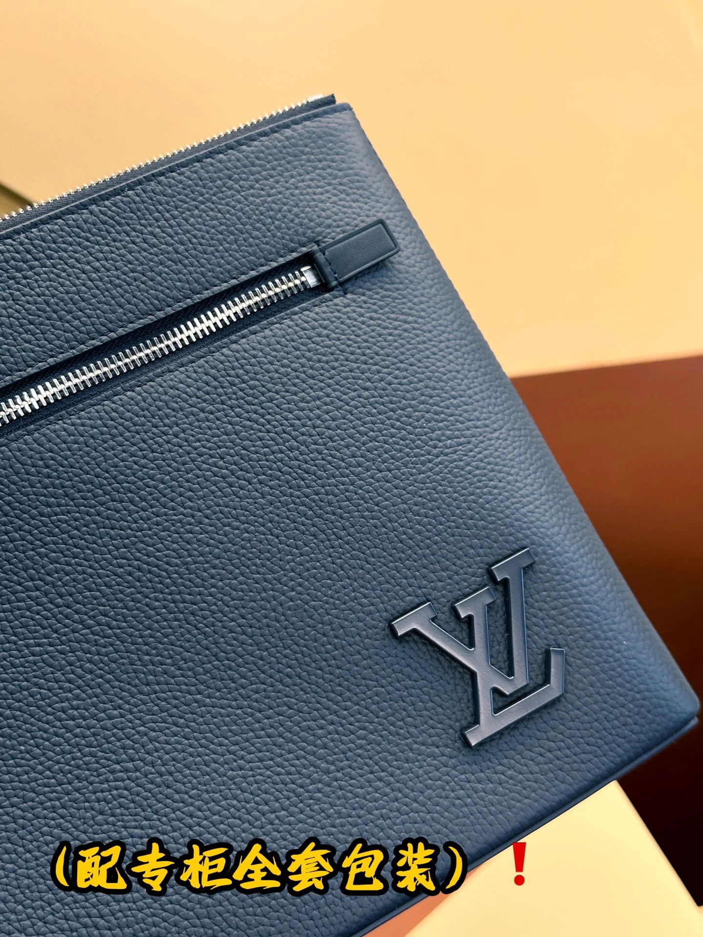 Neat Louis Vuitton Clutch Bags 56257