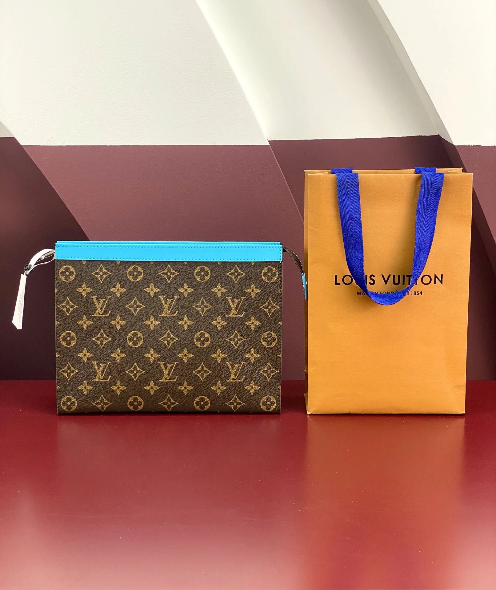 Louis Vuitton Clutch Bags EasyMatch 56275