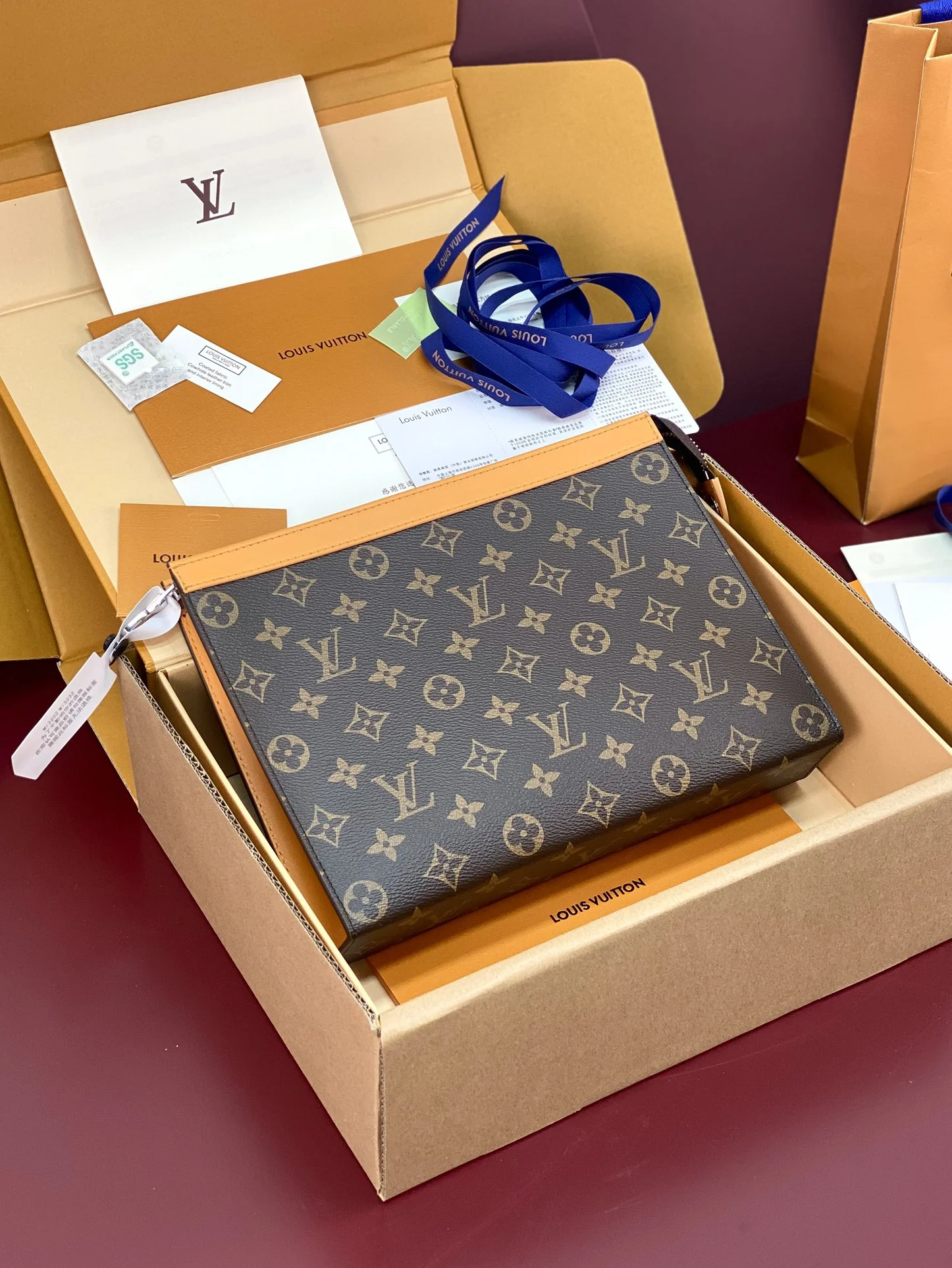AllSeason Louis Vuitton Clutch Bags 56251