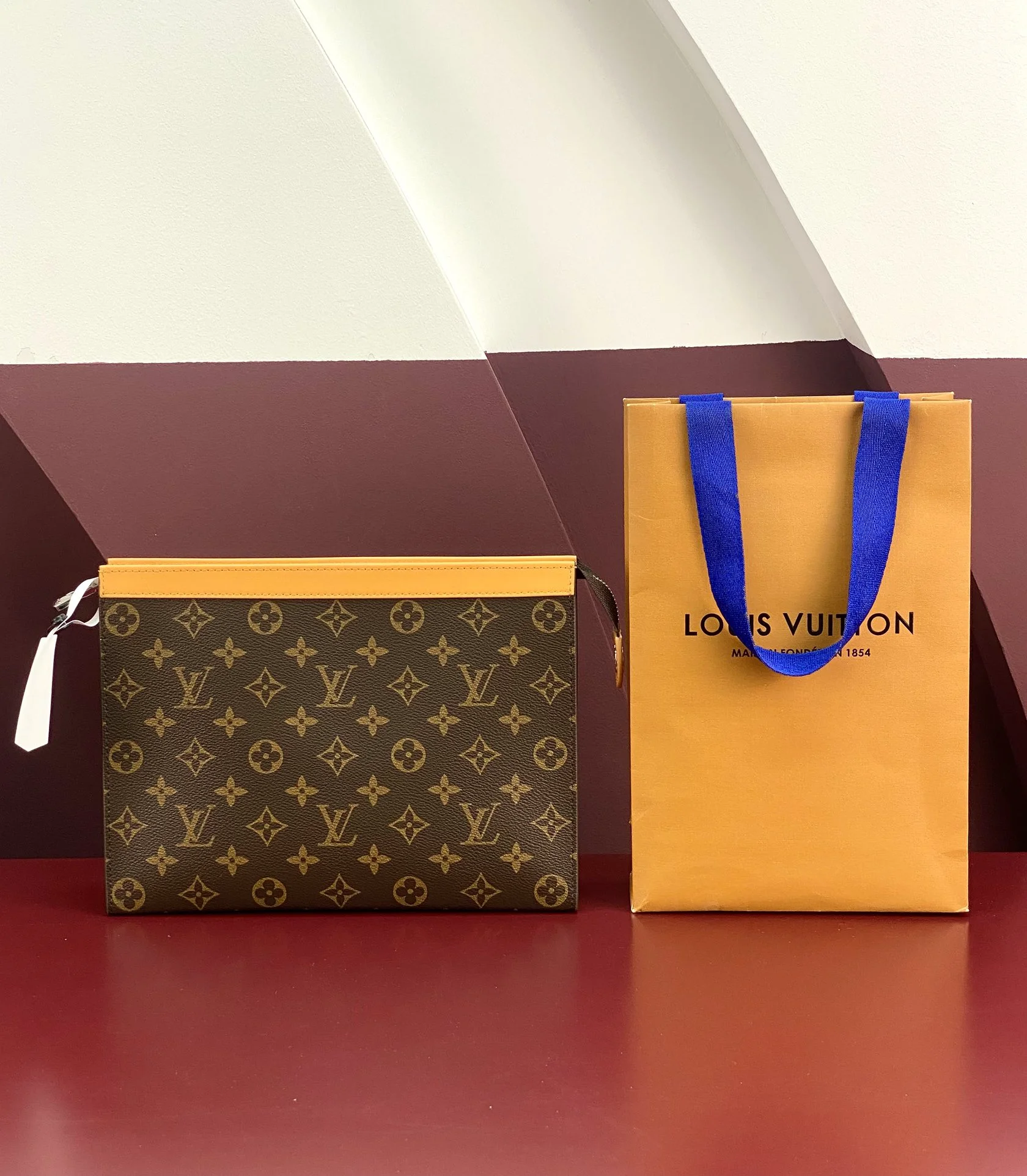 AllSeason Louis Vuitton Clutch Bags 56251
