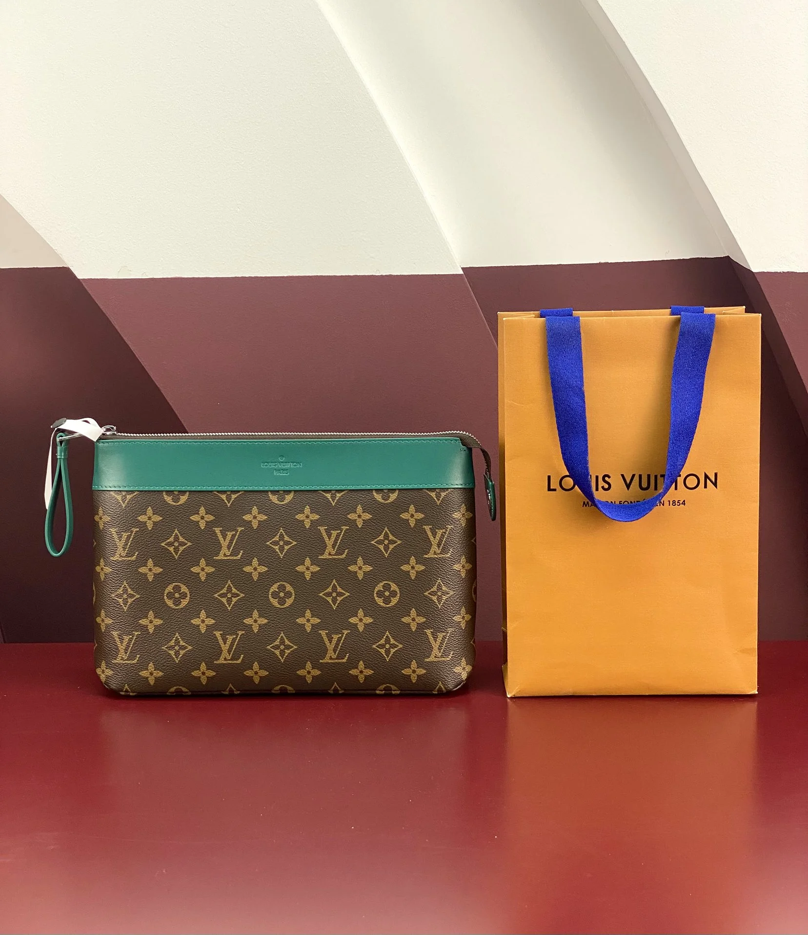 Louis Vuitton Clutch Bags Classic 56292
