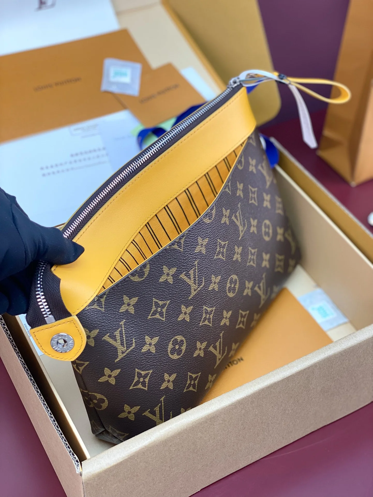Louis Vuitton Clutch Bags SunProtective 56238