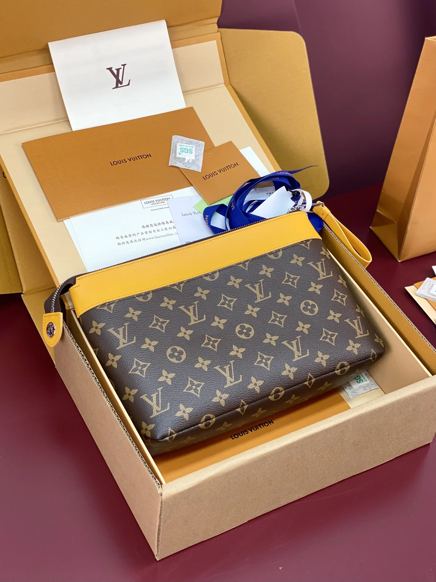 Louis Vuitton Clutch Bags SunProtective 56238