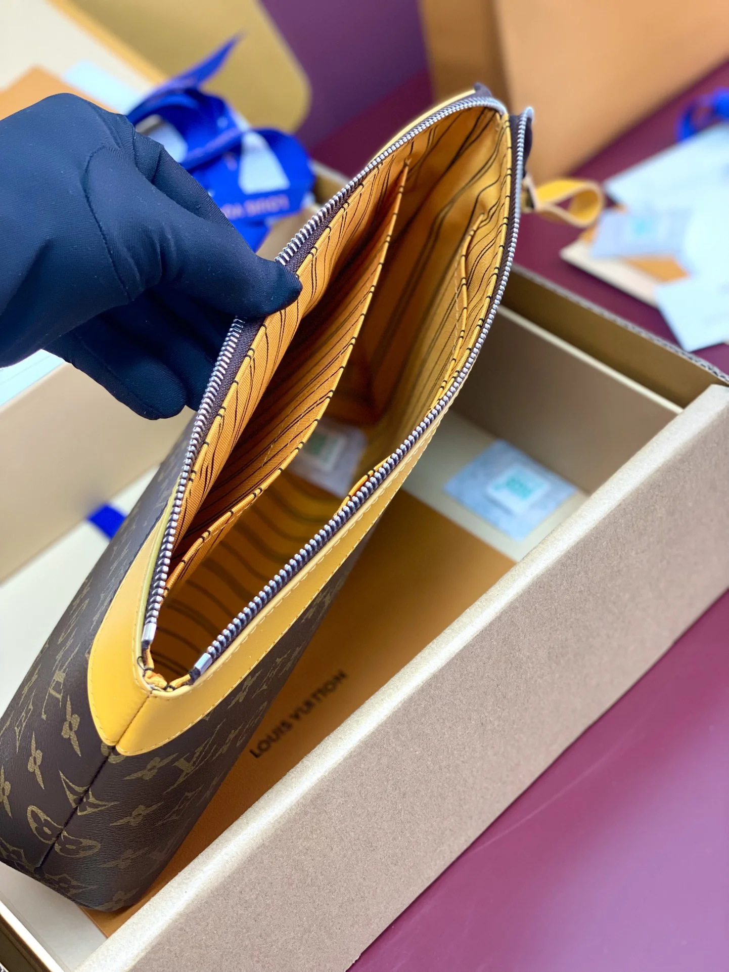 Louis Vuitton Clutch Bags SunProtective 56238