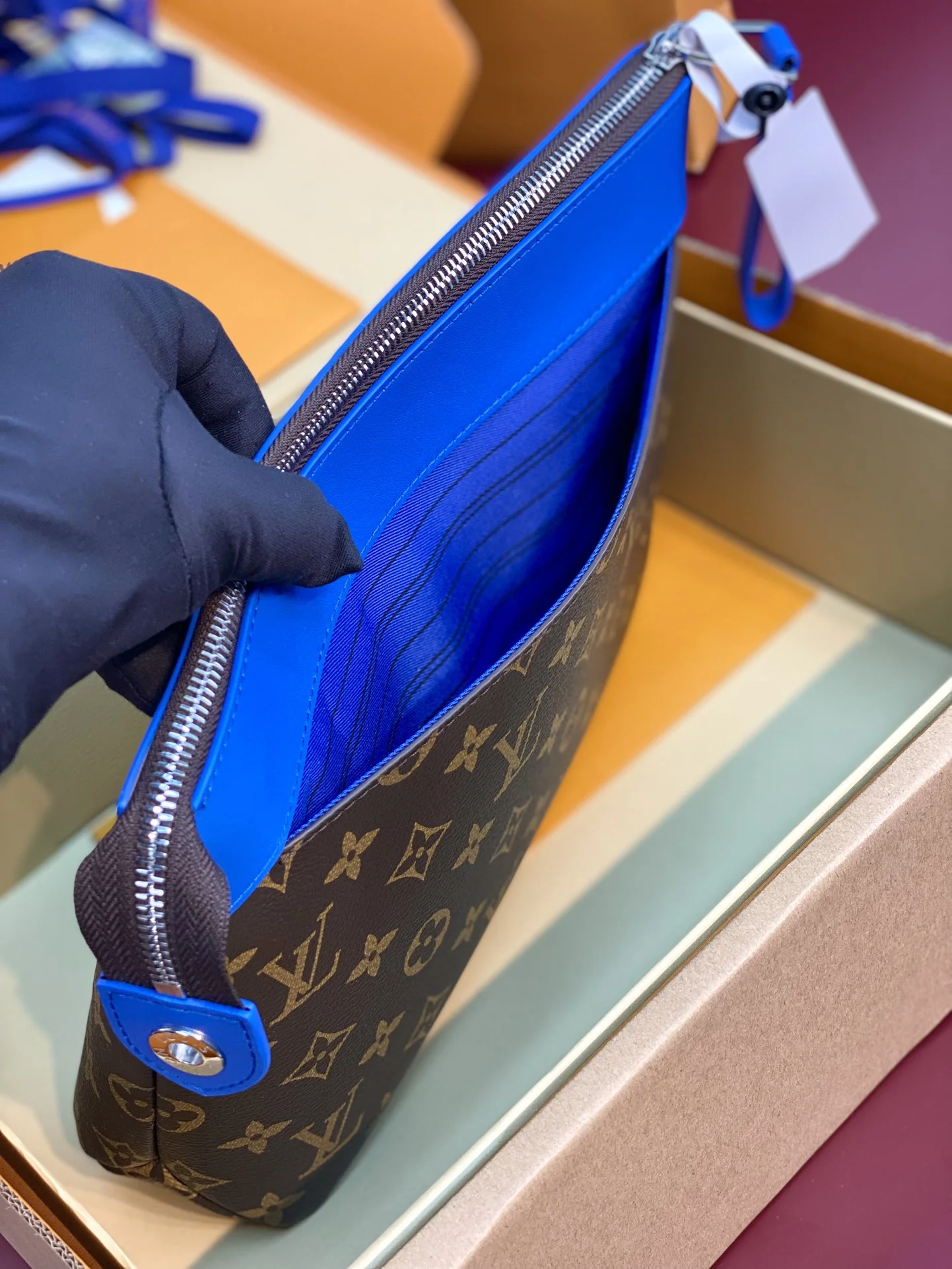 Louis Vuitton Clutch Bags MultiPurpose 56236