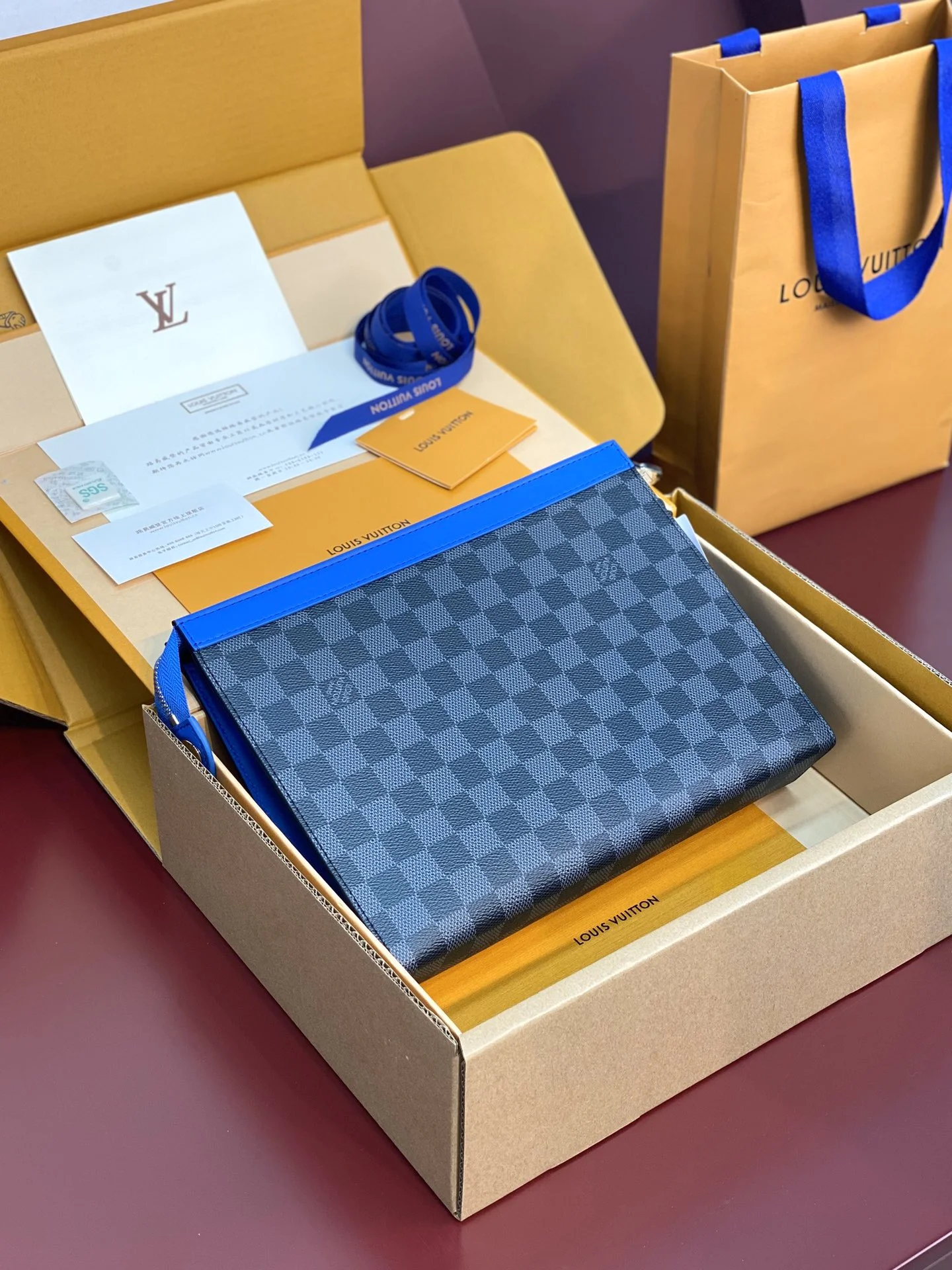 Louis Vuitton Clutch Bags Upgraded 56271