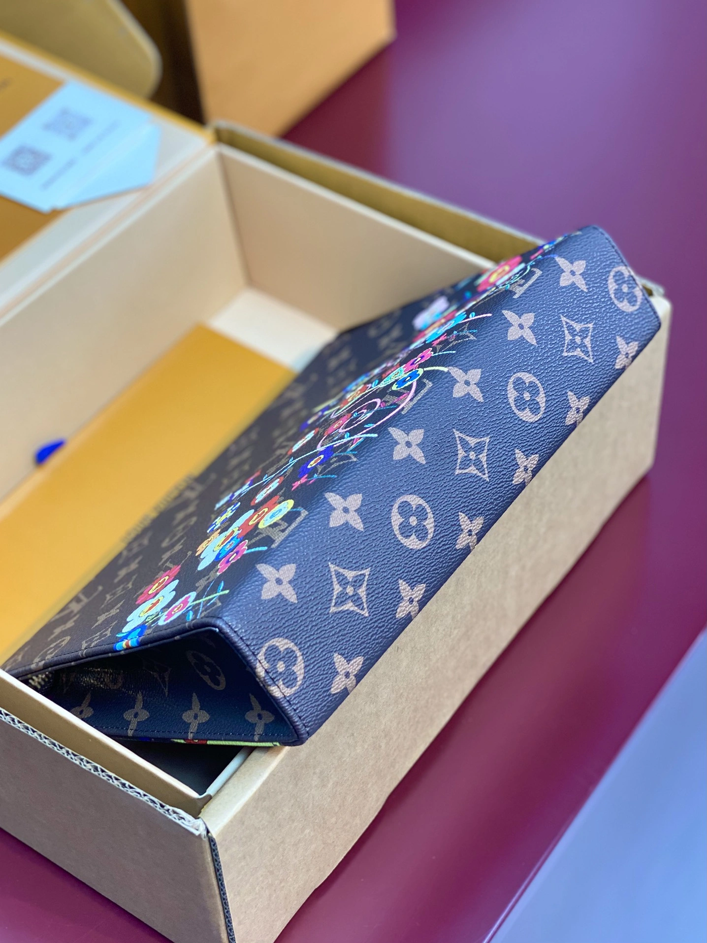 Louis Vuitton Clutch Bags Supportive 56328
