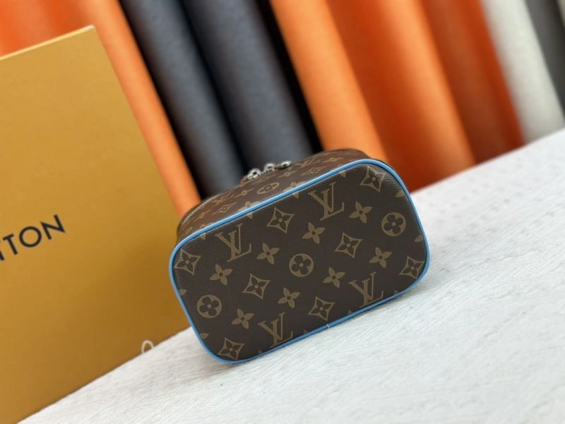 Louis Vuitton Cosmetic Bags Flexible 80463