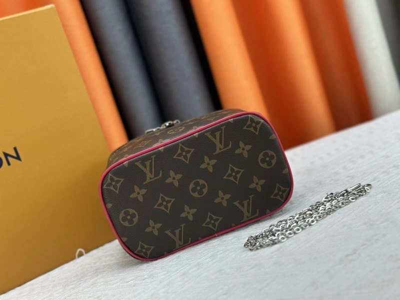 Neat Louis Vuitton Cosmetic Bags 80460