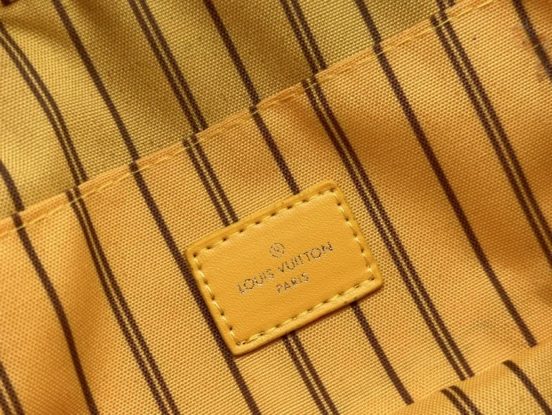 Louis Vuitton Cosmetic Bags Functional 80475
