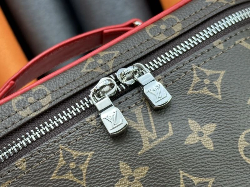 Bright Louis Vuitton Cosmetic Bags 80472