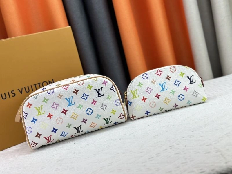 MoistureWicking Louis Vuitton Cosmetic Bags 78909
