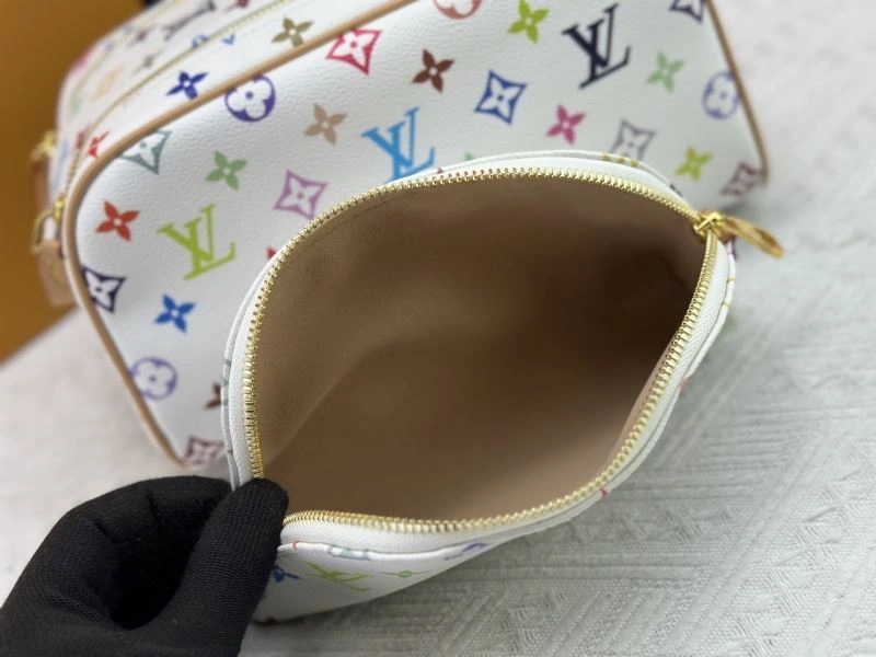 MoistureWicking Louis Vuitton Cosmetic Bags 78909