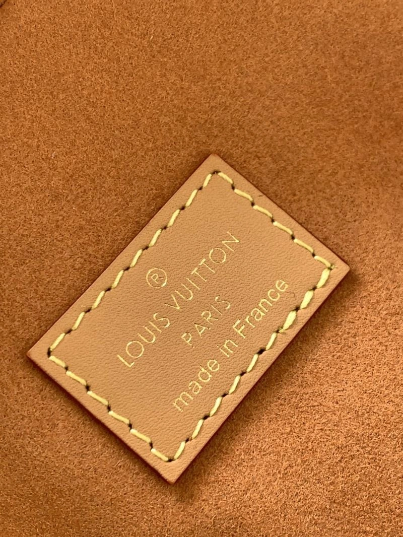 Louis Vuitton Cosmetic Bags EasyMatch 94362