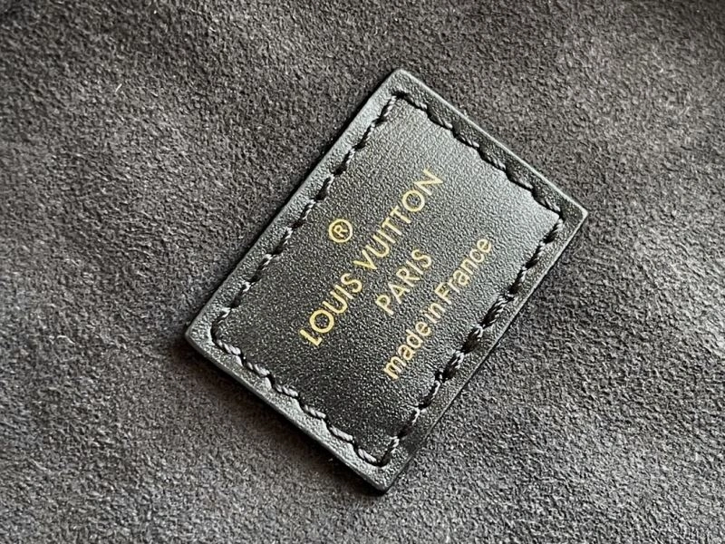 Louis Vuitton Cosmetic Bags TimelessDesign 94058
