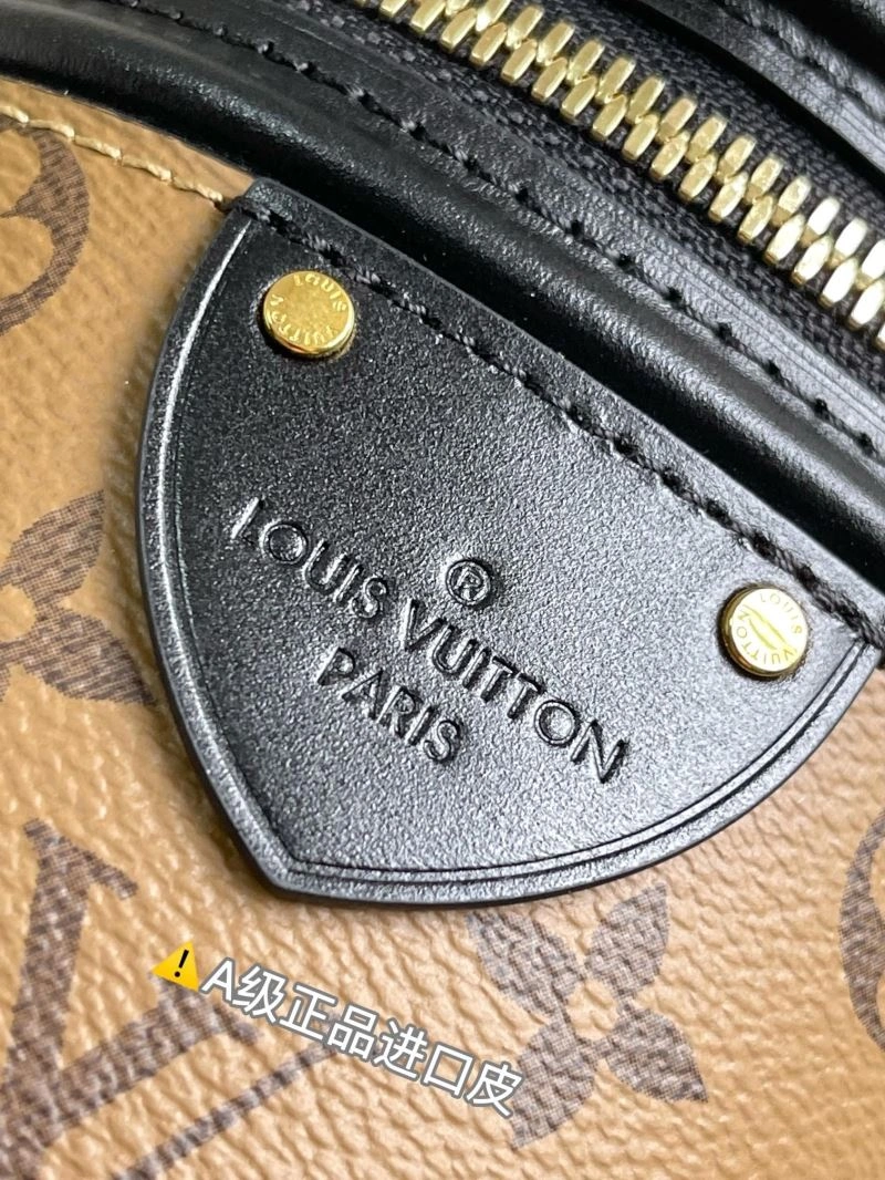 Bold Louis Vuitton Cosmetic Bags 94054
