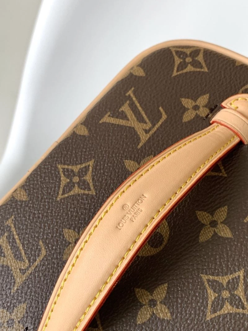 Versatile Louis Vuitton Cosmetic Bags 93802
