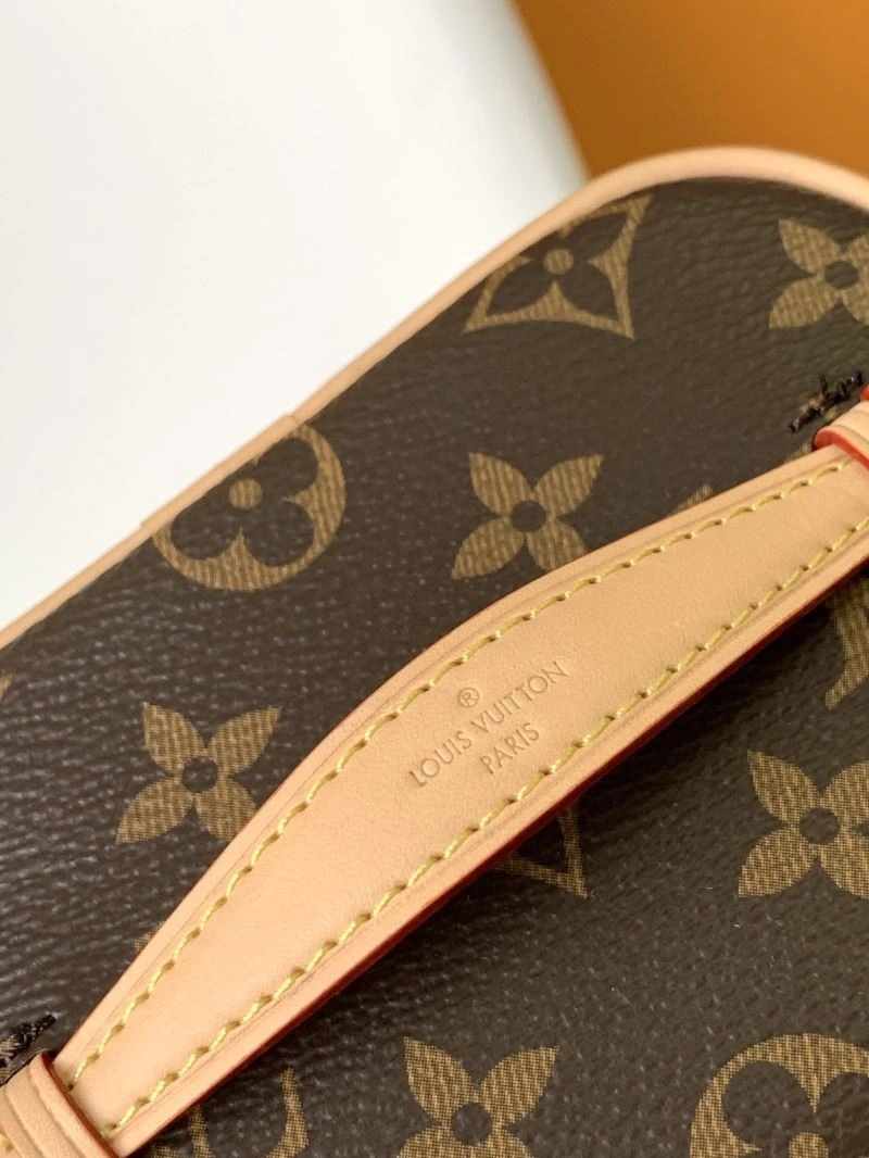 Louis Vuitton Cosmetic Bags SmoothTexture 93793