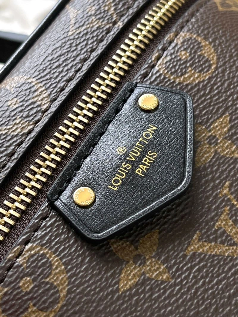 Practical Louis Vuitton Cosmetic Bags 93695