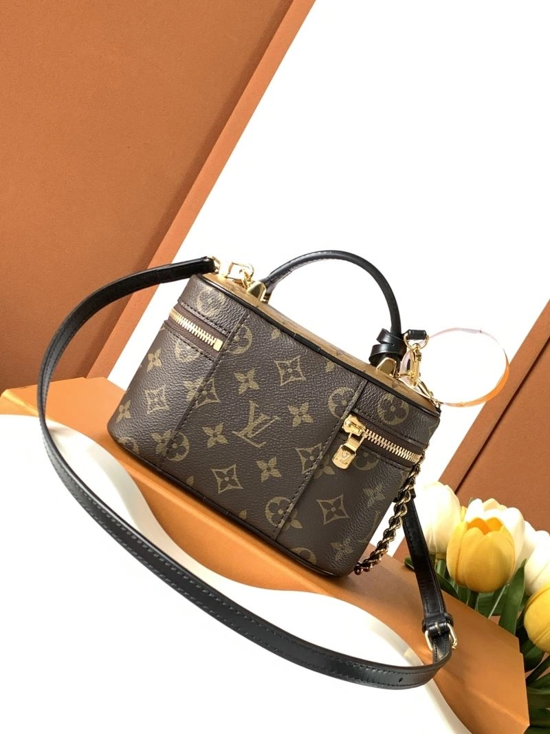 Unisex Louis Vuitton Cosmetic Bags 93612