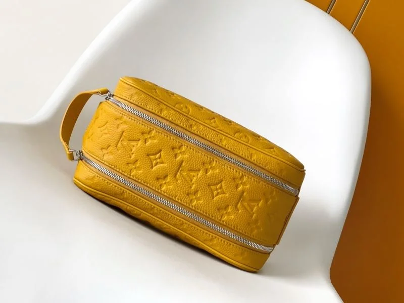 Durable Louis Vuitton Cosmetic Bags 43329