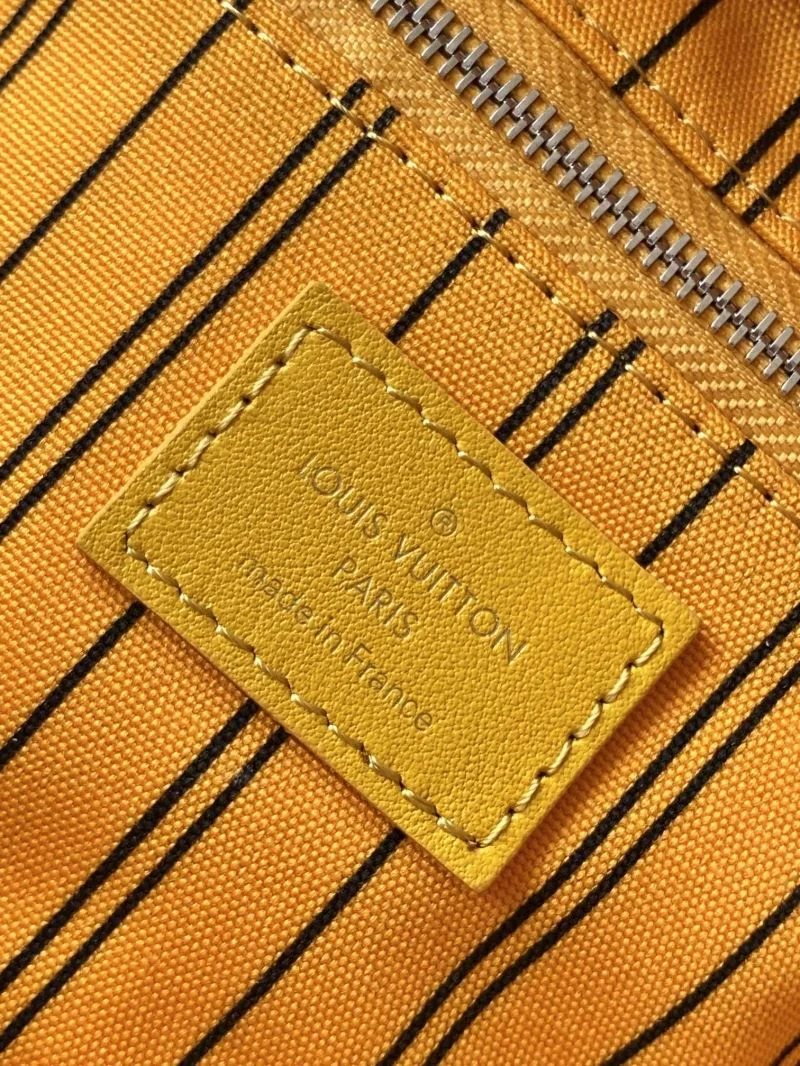 Durable Louis Vuitton Cosmetic Bags 43329