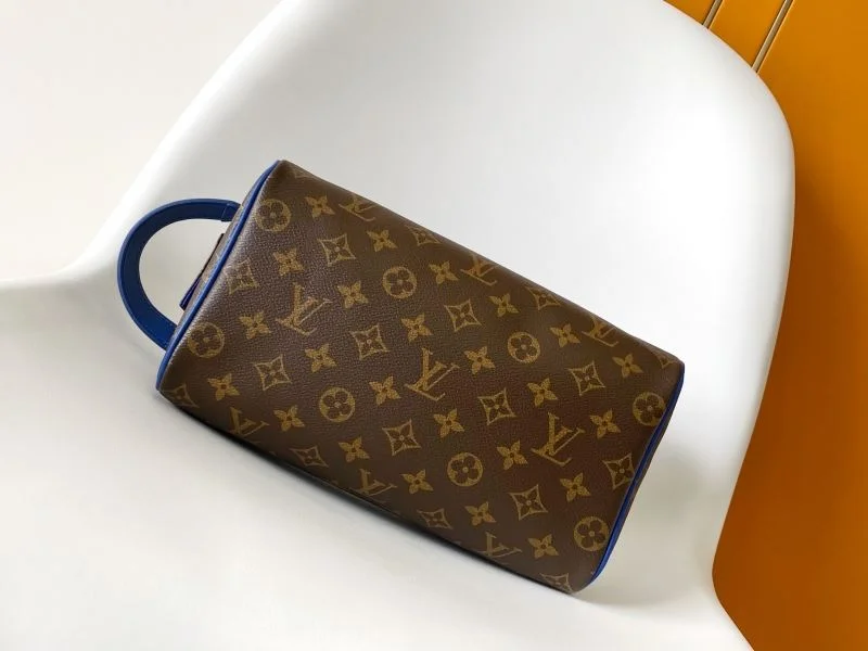 FreshLook Louis Vuitton Cosmetic Bags 43342