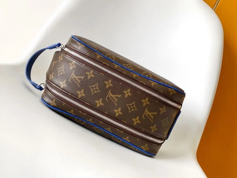FreshLook Louis Vuitton Cosmetic Bags 43342