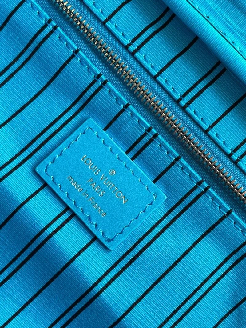 Louis Vuitton Cosmetic Bags SportInspired 43351