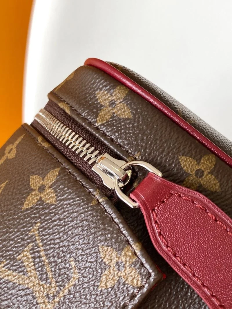 Timeless Louis Vuitton Cosmetic Bags 43337