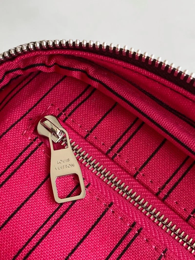 Reliable Louis Vuitton Cosmetic Bags 43332