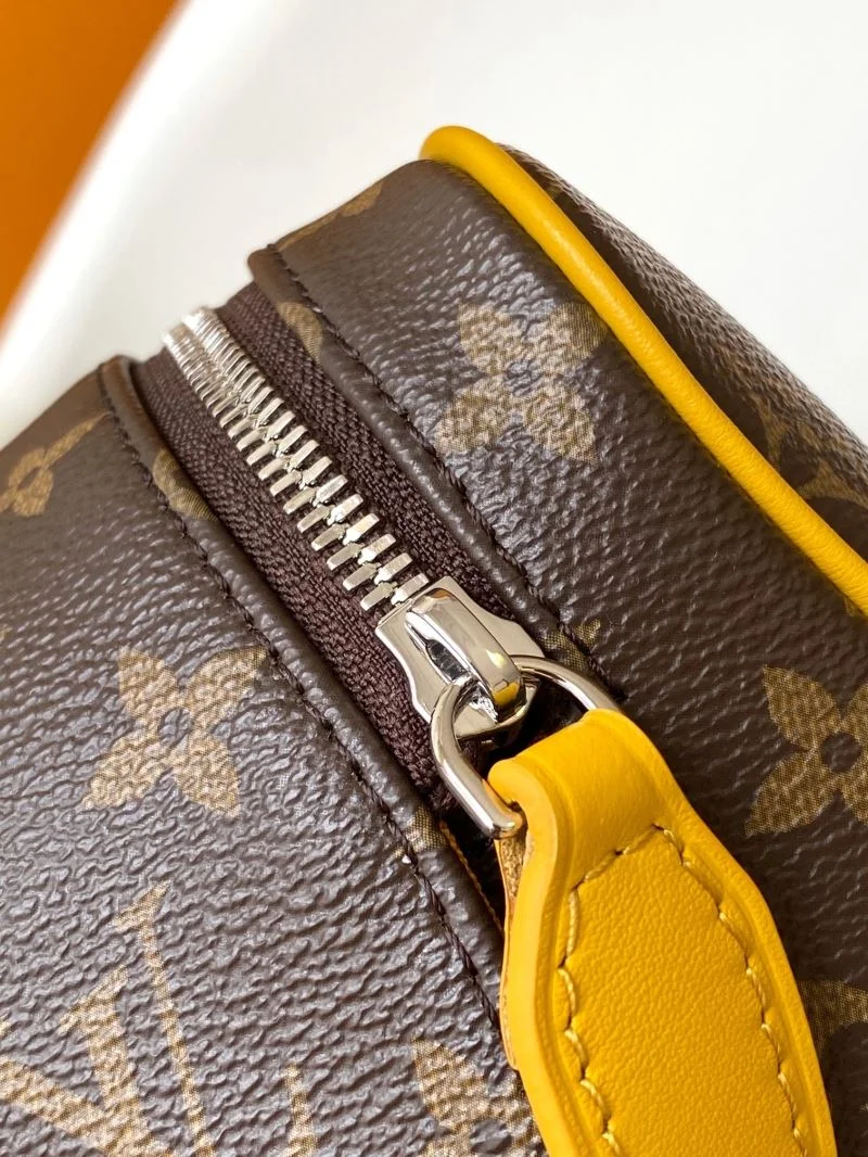 Bright Louis Vuitton Cosmetic Bags 43343
