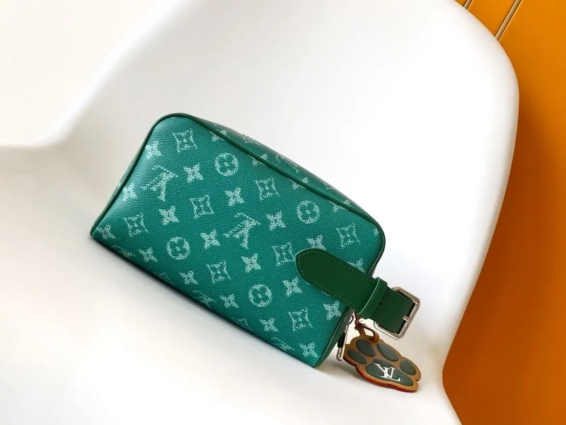 Louis Vuitton Cosmetic Bags SmoothTexture 43340