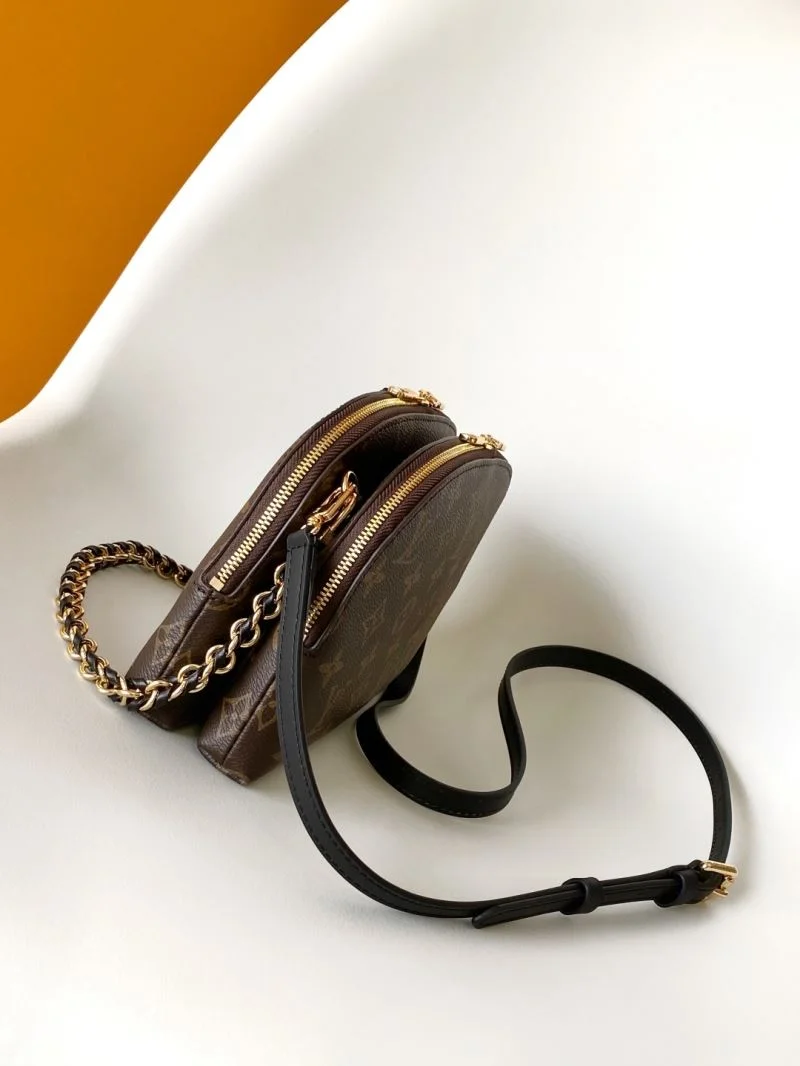 Louis Vuitton Cosmetic Bags Resilient 42927