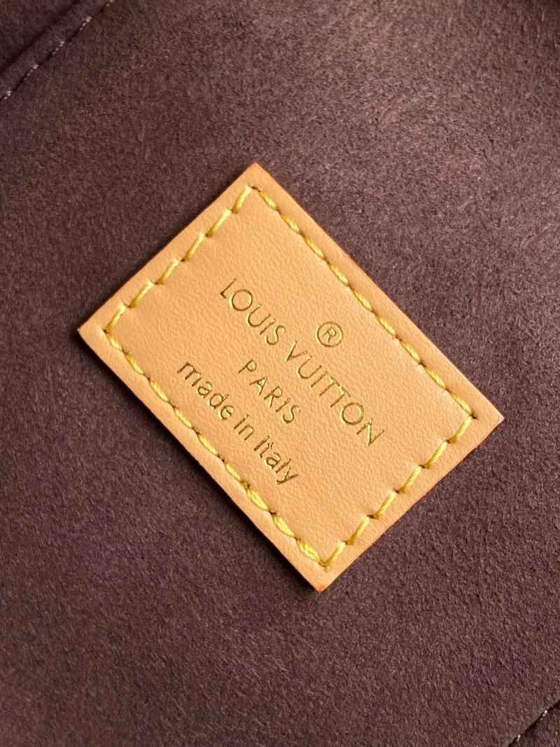 Louis Vuitton Cosmetic Bags Breathable 42893