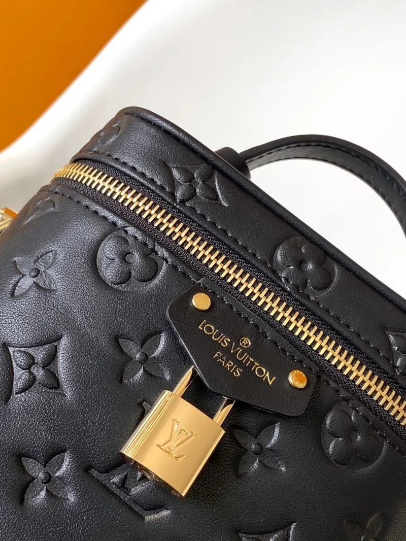 Fashionable Louis Vuitton Cosmetic Bags 42892