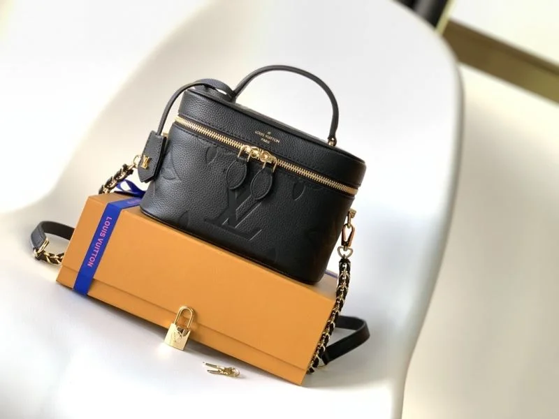 Durable Louis Vuitton Cosmetic Bags 42890