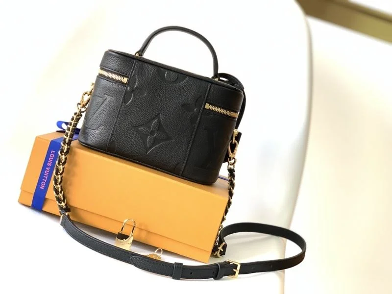 Durable Louis Vuitton Cosmetic Bags 42890