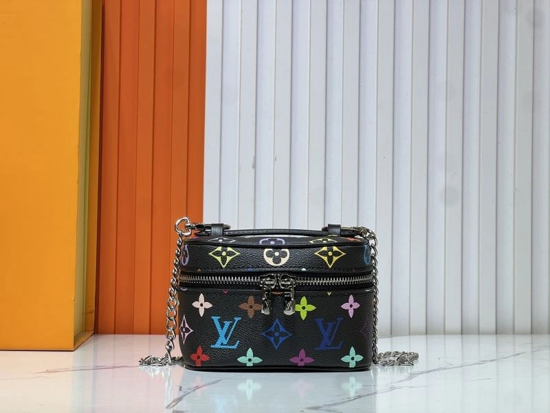 Louis Vuitton Cosmetic Bags Soft 80237