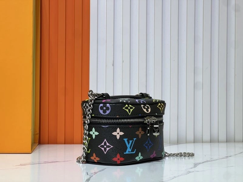 Louis Vuitton Cosmetic Bags Soft 80237