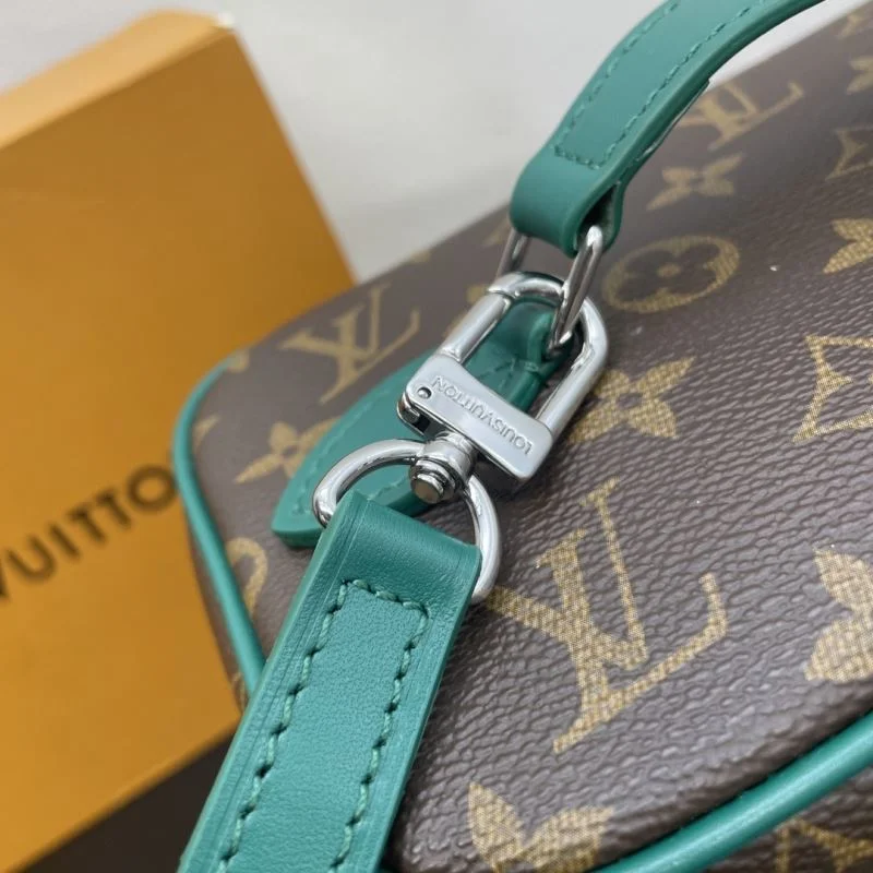 UrbanStyle Louis Vuitton Cosmetic Bags 41794