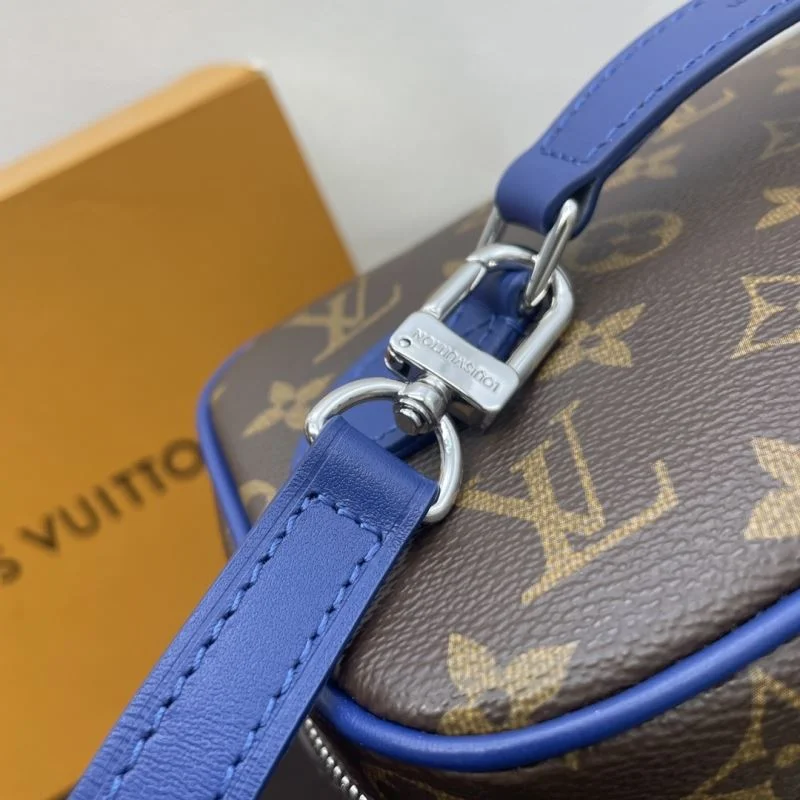 AllSeason Louis Vuitton Cosmetic Bags 41833