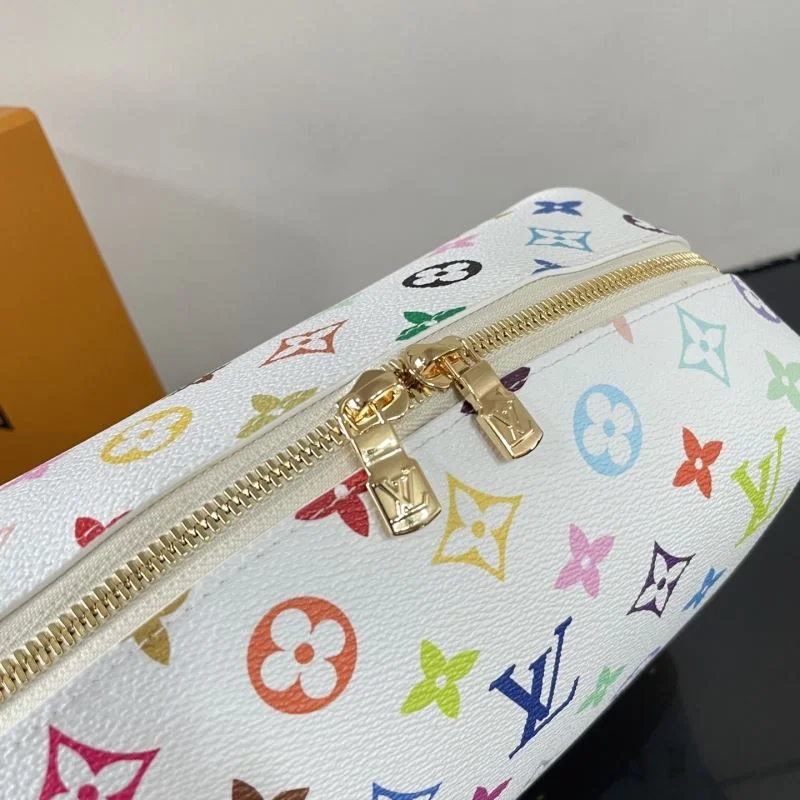 ComfortFit Louis Vuitton Cosmetic Bags 41609